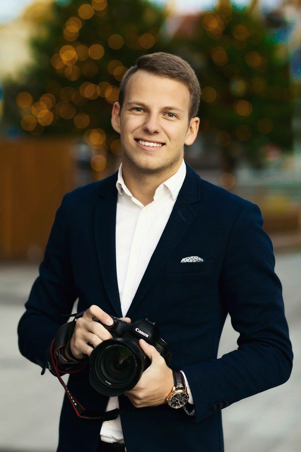 Contacts IMG_8264-copy Contacts